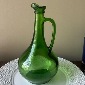 Excellent Condition Green glass Pitcher